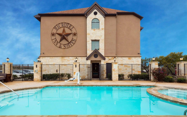 photo 4 of Microtel Inn & Suites By Wyndham San Antonio By Seaworld