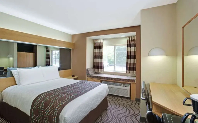 photo 4 of Microtel Inn & Suites by Wyndham Charlotte/University Place
