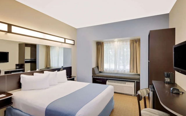 photo 3 of Microtel Inn And Suites Geneva