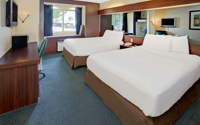 photo 5 of Microtel Inn by Wyndham Atlanta Airport