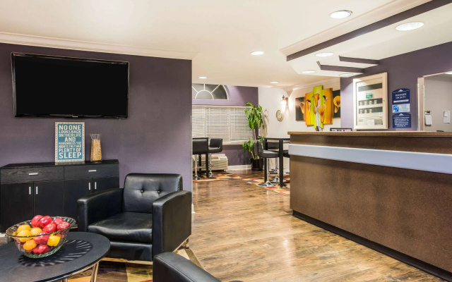 photo 2 of Microtel Inn & Suites by Wyndham Chattanooga/Near Hamilton P