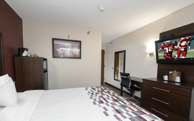 photo 3 of Red Roof Inn Springfield, MO