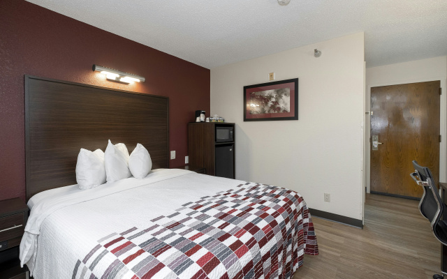 photo 5 of Red Roof Inn Springfield, MO