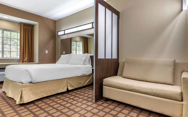 photo 5 of Microtel Inn & Suites By Wyndham Sylva Dillsboro Area