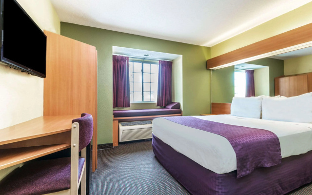 photo 4 of Microtel Inn & Suites by Wyndham Auburn