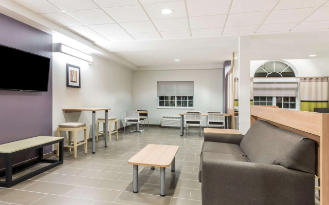 photo 2 of Microtel Inn & Suites By Wyndham Beaver Falls