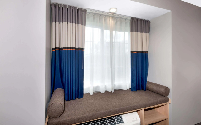 photo 3 of Microtel Inn & Suites by Wyndham Farmington