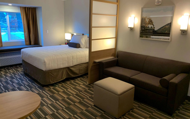 photo 5 of Microtel Inn & Suites by Wyndham Georgetown Lake