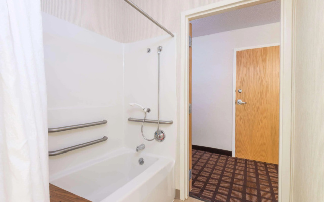 photo 4 of MICROTEL INN &amp; SUITES BY WYNDHAM UNCASVILLE