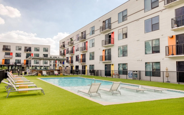 photo 4 of Mid Main Lofts #6106 | Hip & stylish modern 1BR loft | Midtown