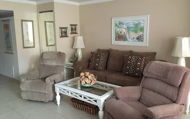 photo 5 of Midnight Cove Ii 714f - Beautiful Bayside Rental! 2 Bedroom Condo