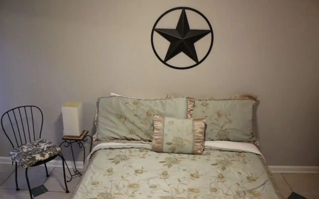 photo 2 of Midtown 589 By Homecomfortstay