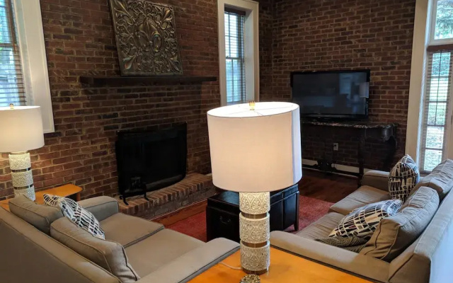photo 2 of Midtown 886 By Homecomfortstay