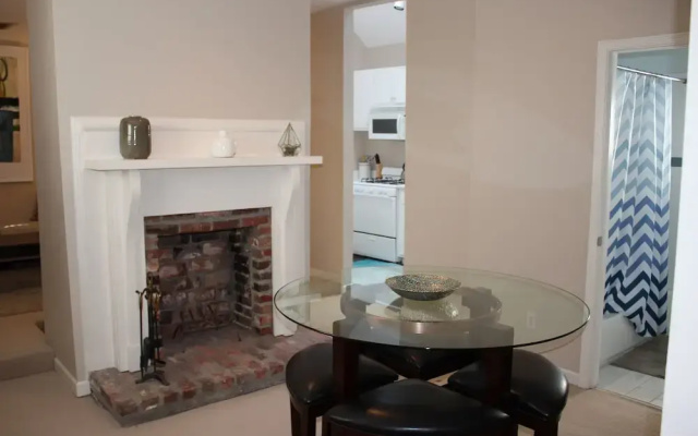 photo 5 of Midtown 969 #4 By Homecomfortstay