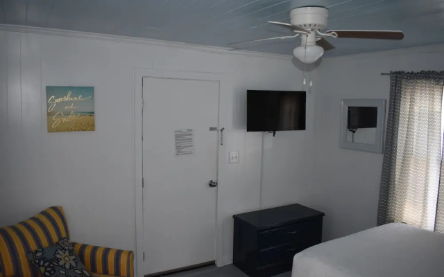 photo 2 of Midtown Cottages