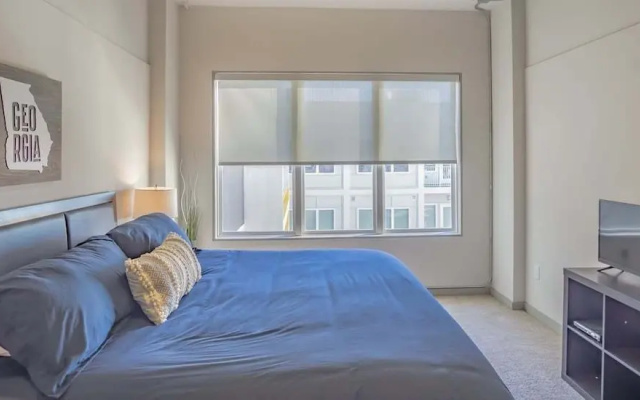 photo 3 of Midtown Fully Furnished Apartments - Great Location 2 Bedroom Apts by RedAwning