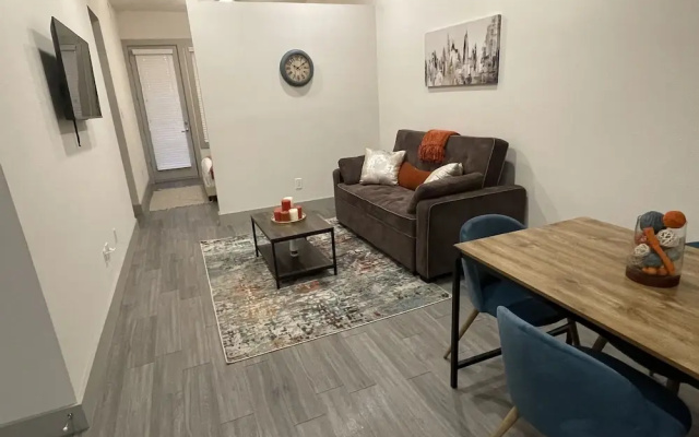 photo 3 of Midtown Loft