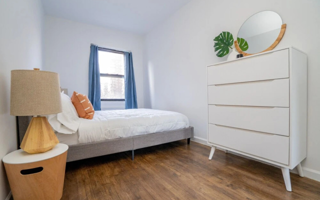 photo 2 of Midtown South Apartment Rentals