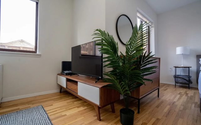 photo 4 of Midtown South Apartment Rentals