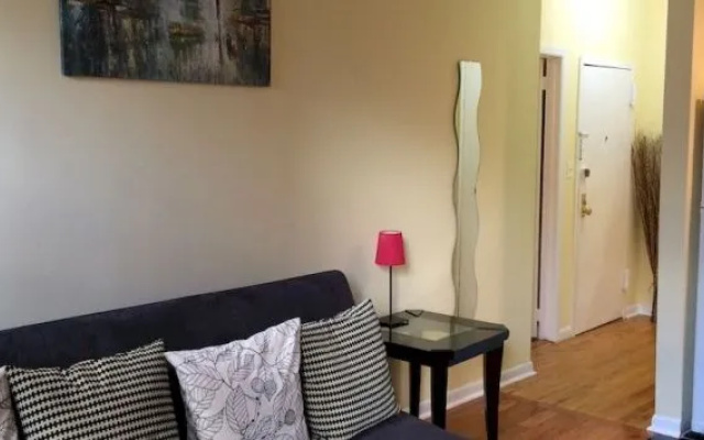 photo 3 of Midtown West Apartment