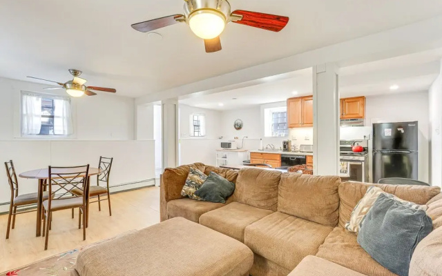 photo 5 of Milford Vacation Rental 1 Block to Beach