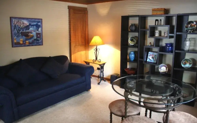 photo 2 of Mill Run 12 By Peak Property Management