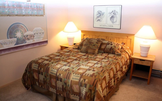 photo 4 of Mill Run 5 By Peak Property Management