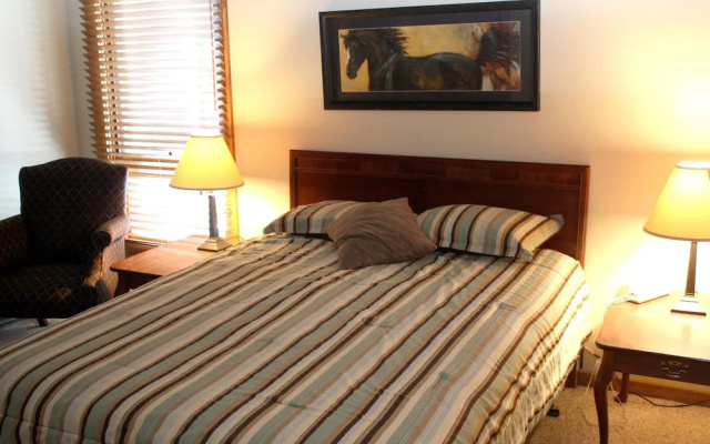 photo 4 of Mill Run Townhomes