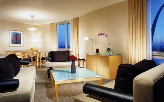 photo 5 of Millennium Hotel St Louis