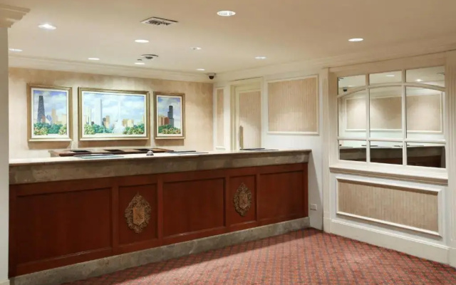 photo 2 of Millennium Hotel Knickerbocker Chicago