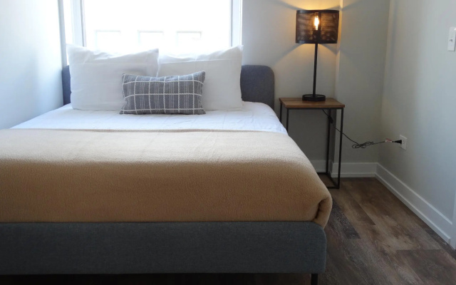 photo 4 of Pittsfield Apartments + Suites
