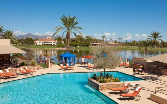 photo 2 of McCormick Ranch 8-Bedroom Villa