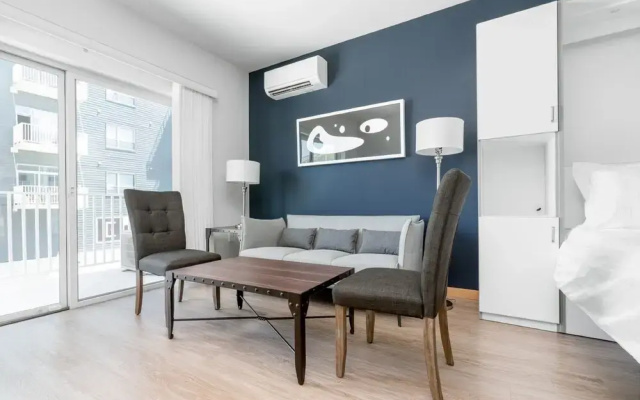 photo 4 of Milwaukee River Suites by Barsala