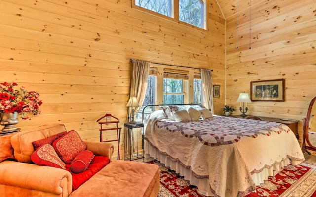 photo 3 of Mineral Bluff Cabin Near Lake Blue Ridge!