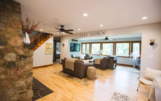 photo 5 of Mission Springs Lake House