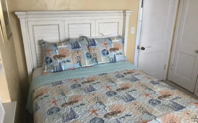 photo 5 of Misty Isles Redington Beachfront Suite 1