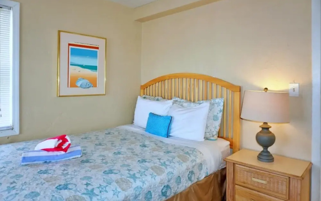 photo 4 of Misty Isles Redington Beachfront Suite 2