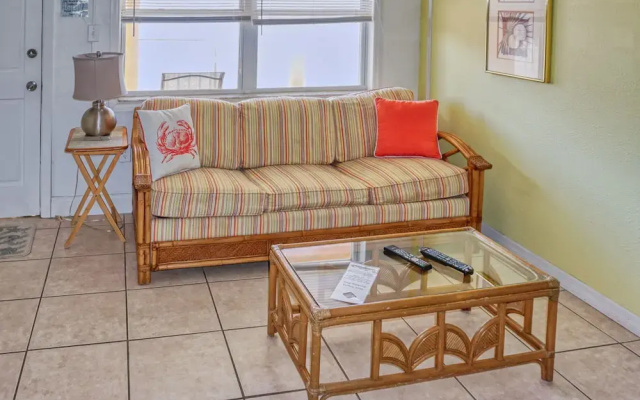 photo 2 of Misty Isles Redington Beachfront Suite 24 by Tech Travel