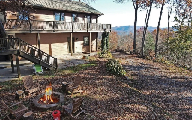 photo 3 of Misty Mountains Manor & Overlook- Blue Ridge GA