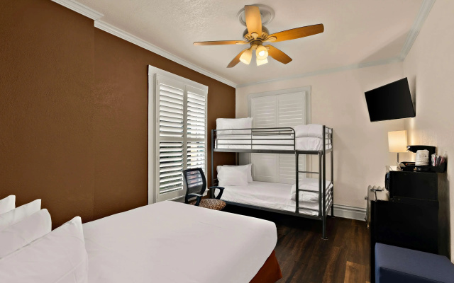 photo 4 of Mithila San Francisco, SureStay Collection by Best Western