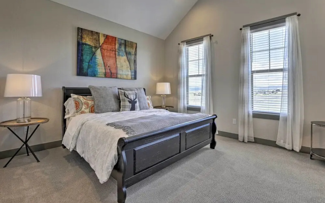 photo 2 of 20 Mi to Winter Park: Mtn-view Townhome w/ Balcony