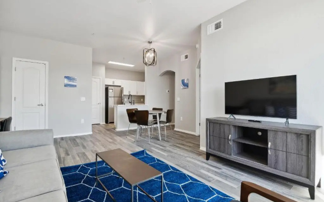 photo 5 of Modern 1BR Apt Located In The Heart of Scottsdale