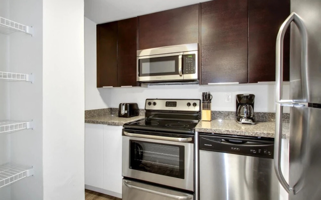 photo 4 of Modern 1BR in Coconut Grove by Sonder