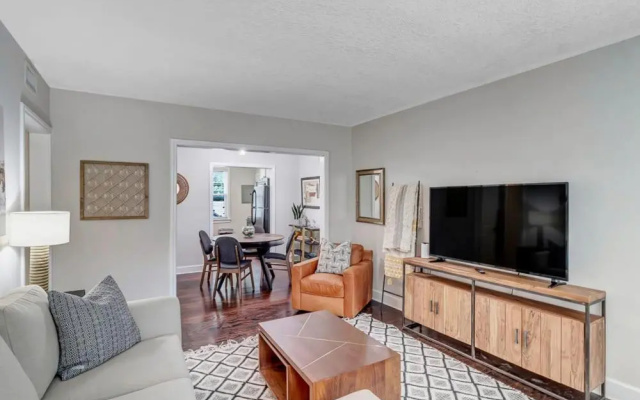 photo 2 of Modern 2 BR Condo - 2 block from San Marco
