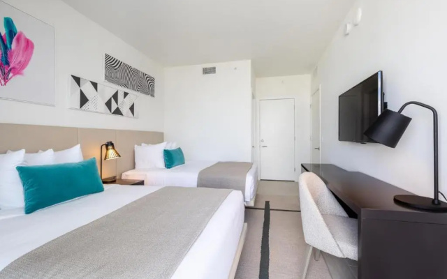 photo 5 of Modern 3 bedroom at Hollywood Beach Resort 28th floor