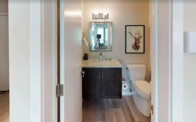 photo 4 of Modern 3 Bedroom Luxury Rental in Cascade Village With Shuttle to Vail Village and Lionshead