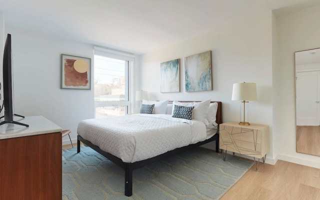 photo 4 of Modern 3 BR Loft -shared Deck - gym - Mins to NYC