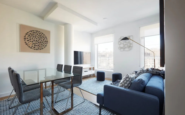 photo 5 of Modern 3 BR Loft -shared Deck - gym - Mins to NYC