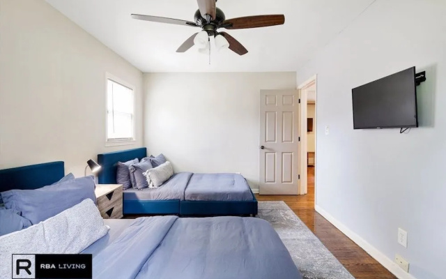 photo 3 of Modern 3BR Atlanta Home