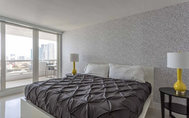 photo 2 of Modern and Bright Penthouse With Ocean View